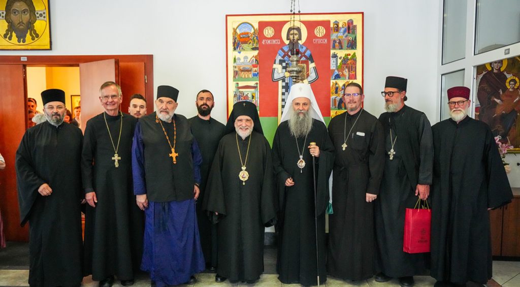 Патријарх Порфирије разговарао са Архиепископом Њујорка и Њу Џерсија Михаилом