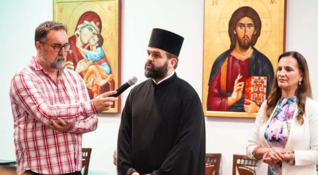 Храм Светог Саве: Захвалнице просветним радницима