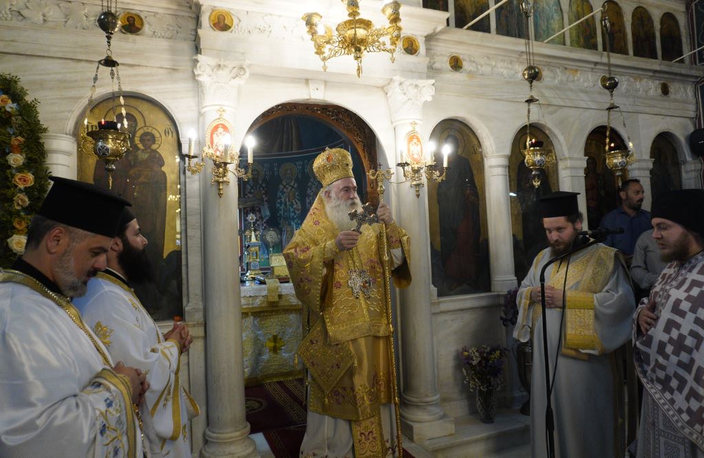 Πανηγυρικά τιμήθηκε η εορτή του Αγίου Πνεύματος στην Ιερά Μητρόπολη Κορίνθου