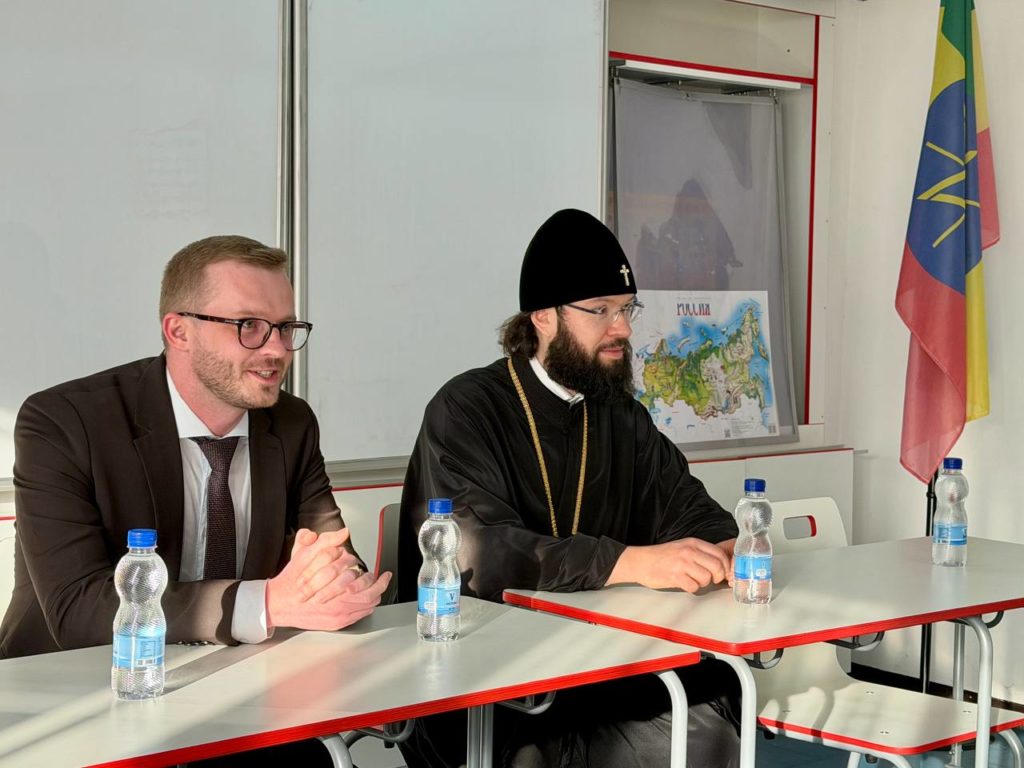 Ο Μητροπολίτης Βολοκολάμσκ συναντήθηκε με τη ρωσική ομογένεια στην Αιθιοπία