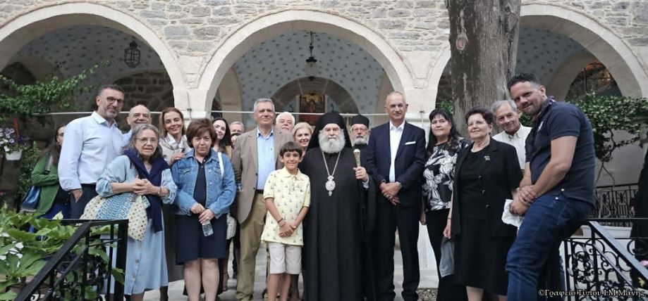 Ο Μάνης Χρυσόστομος με ομάδα επιστημόνων προσκυνητής στη Χρυσολεόντισσα και στον Άγιο Νεκτάριο στην Αίγινα