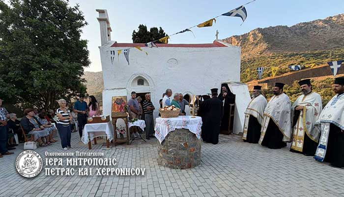 Εορτή Πρωτοκορυφαίων Αποστόλων Πέτρου και Παύλου στη Μητρόπολη Πέτρας