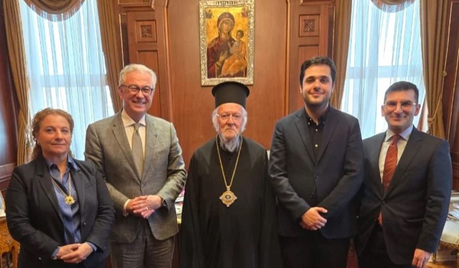 Theodoros Roussopoulos meets Ecumenical Patriarch Bartholomew at the Phanar
