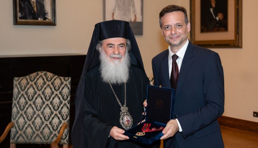 The Mayor of Athens Awards Patriarch Theophilos III the City Medal in Recognition of His Global Spiritual and Humanitarian Role