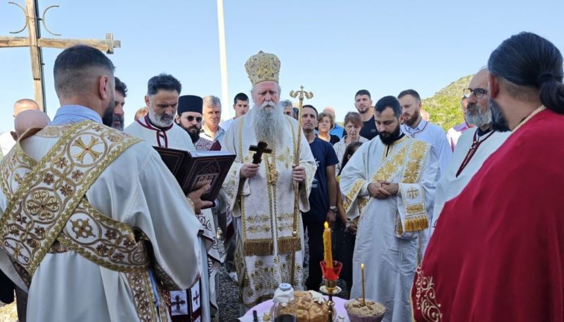 Слава Цркве новомученика на Пардусу- Љешанска нахија, богослужио Митрополит Јоаникије