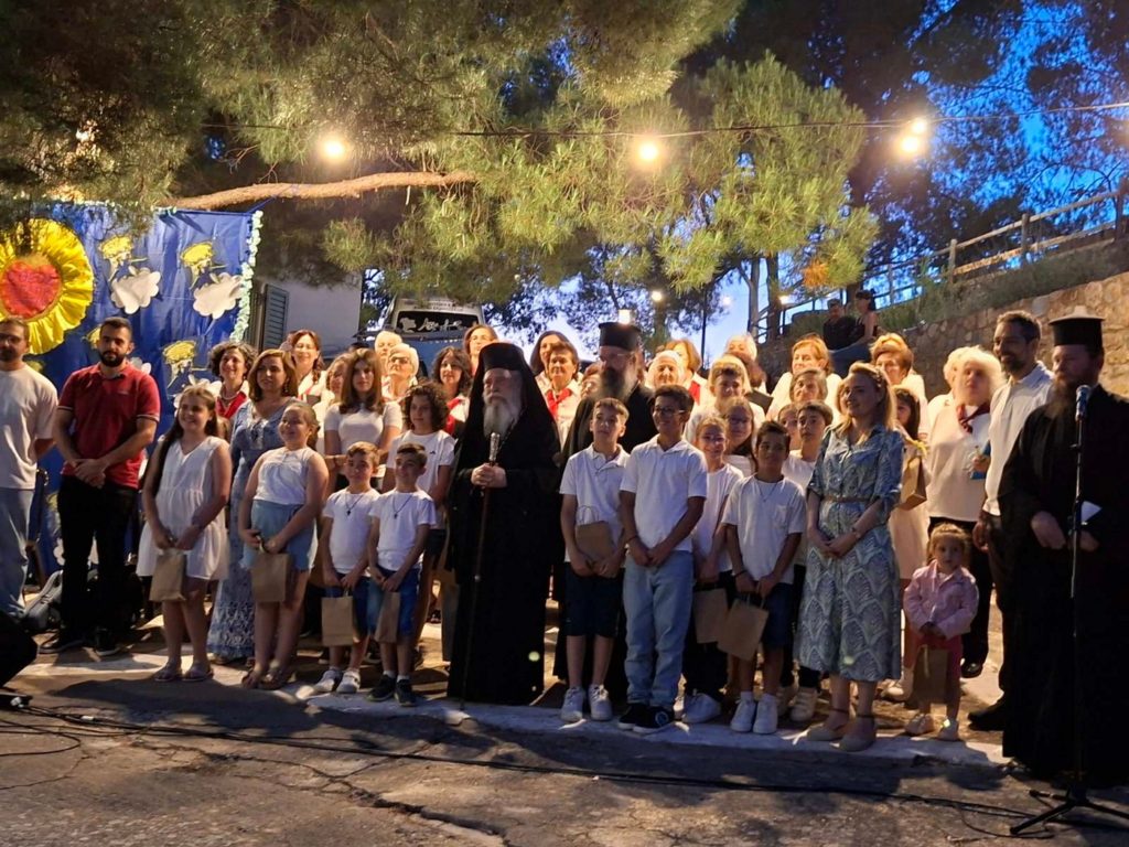 Αφιερωμένο στην Αγάπη και τον Γάμο το Φεστιβάλ της Ενορίας Κοκκινόραχης