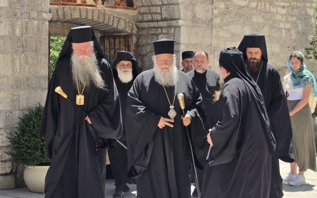 Митрополит крфски Нектарије посјетио Цетињски манастир