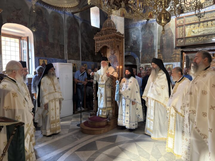 Ιερά Μνημόσυνα μακαριστών Προηγουμένων Ιεράς Μονής Οσίου Σεραφείμ Δομβούς