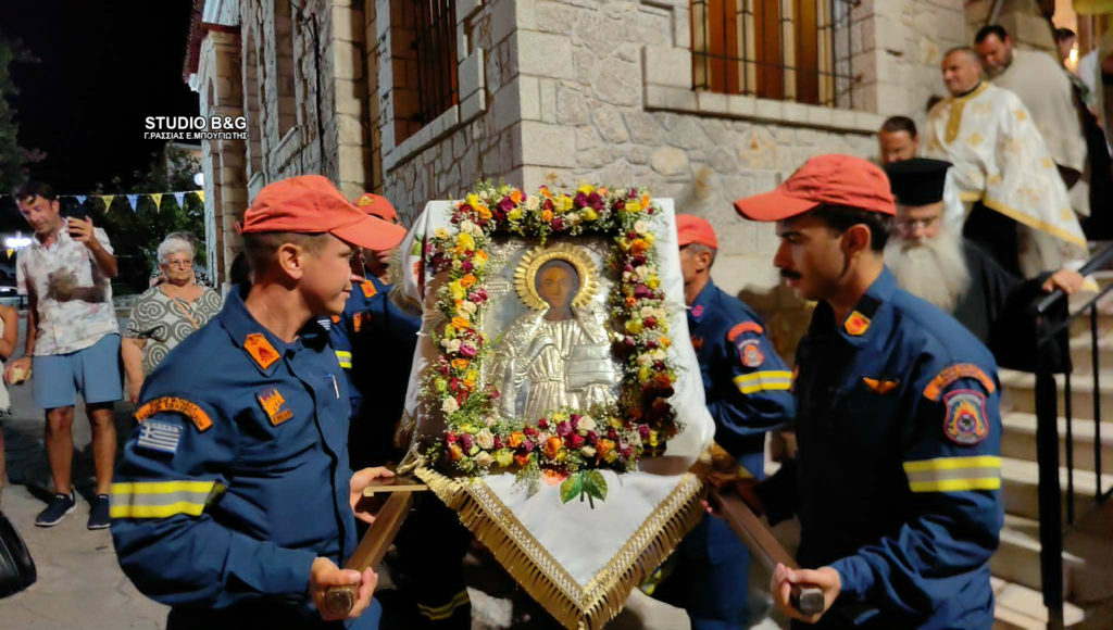 Ο εορτασμός του Αγίου Παντελεήμονα στις Μυκήνες