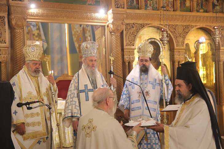 Μητρόπολη Ναυπάκτου: Εορτή των αγίων Επισκόπων και έλευση ιερού Λειψάνου του αγίου Πολυκάρπου