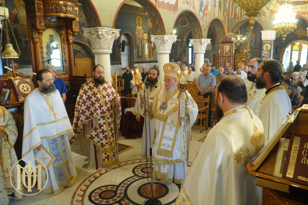 Ο Μητροπολίτης Φιλίππων στον πανηγυρίζοντα Ιερό Ναό Αγίων Αναργύρων στην Ακρόπολη της Θεσσαλονίκης