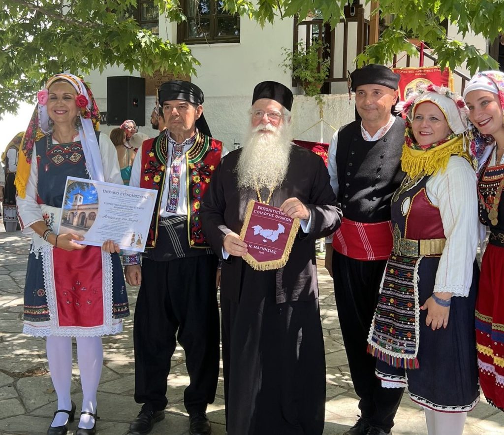 Δημητριάδος Ιγνάτιος: «Η πίστη δεν είναι λόγια, αλλά πράξη αγάπης» – Το πρώτο «Αντάμωμα στο Χωριό» στις Σταγιάτες Πηλίου