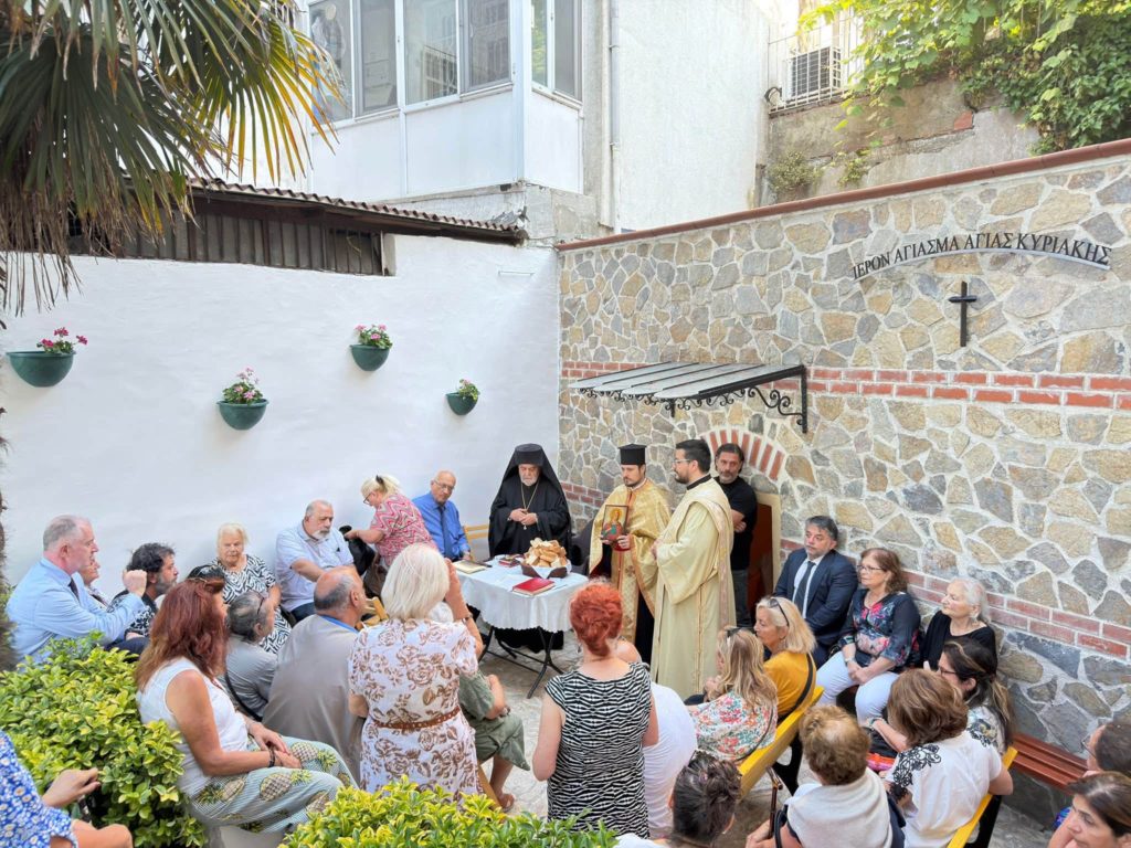 Πανηγυρικός Εσπερινός στο Ιερό Αγίασμα της Αγίας Κυριακής Κιρετσμπουρνού
