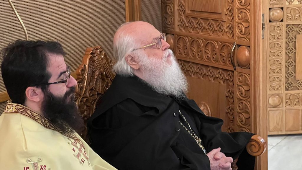 Όταν ο Αρχιεπίσκοπος Αναστάσιος βρισκόταν στο Ναό, αισθανόσουν ότι προσευχόταν