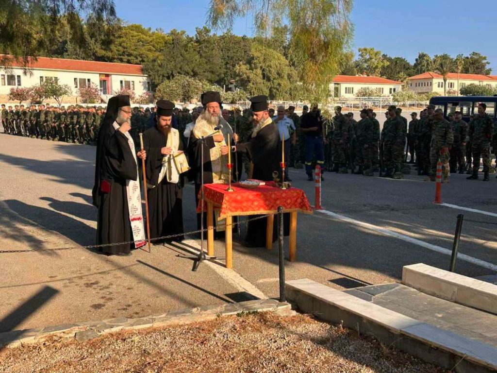 Επιμνημόσυνη Δέηση στο Στρατόπεδο Ρεθύμνου για του θανόντες αιχμαλώτους της V Μεραρχίας Κρητών
