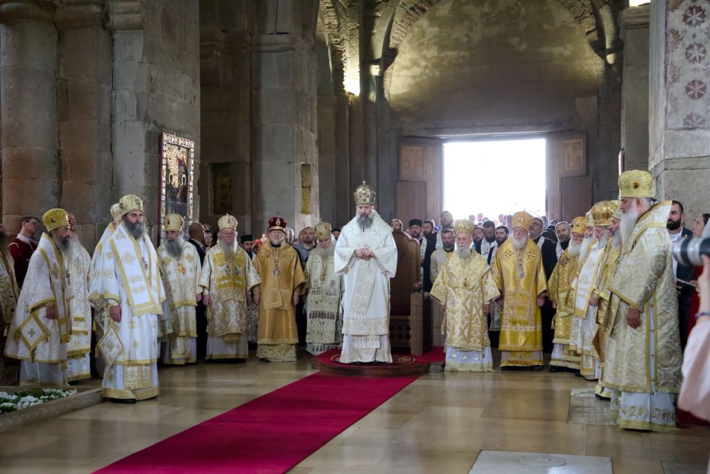 Στο Ναό που έλαβε χώρα η Ενθρόνισή του λειτούργησε ο Πατριάρχης Γεωργίας