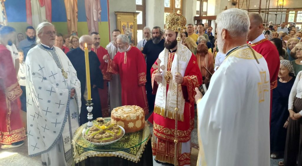 Владика Петар: Правог исцељења нема без заједнице са Богом
