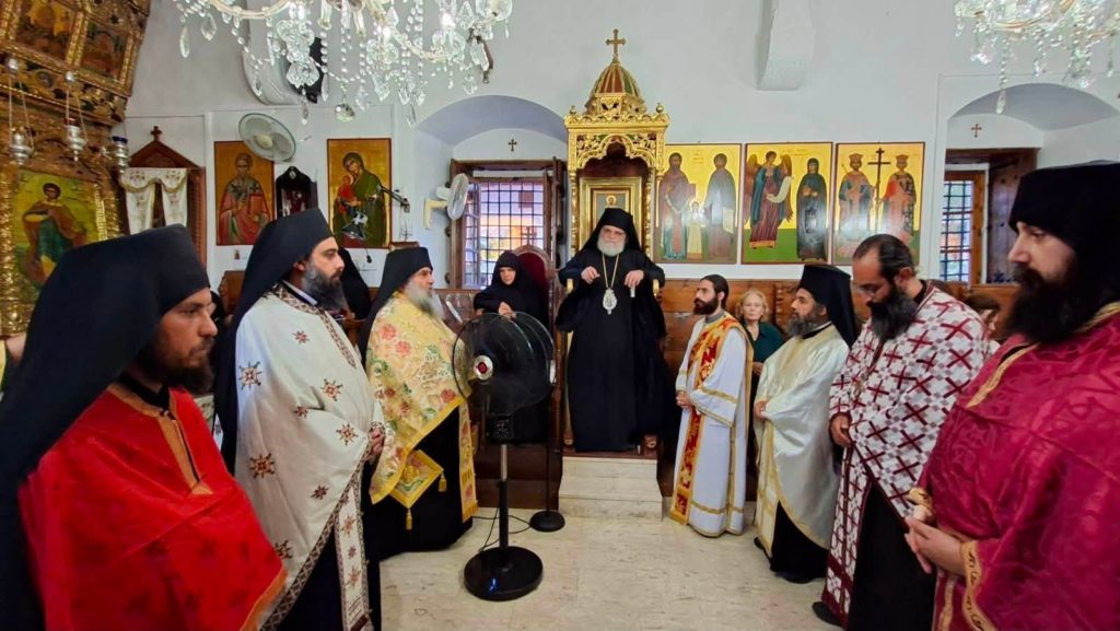Πανηγυρική Θεία Λειτουργία στην Ιερά Μονή Αγίου Παντελεήμωνος στον Αχερά