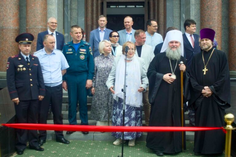 В Екатеринбурге открылась фотовыставка «Жизнь в служении», посвященная 80-летию Святейшего Патриарха Кирилла