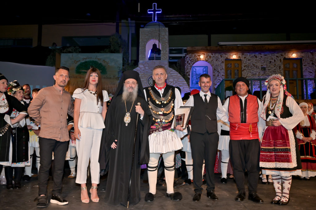 Πατρών Xρυσόστομος: «Κρατήστε ζωντανή την Ελλάδα»