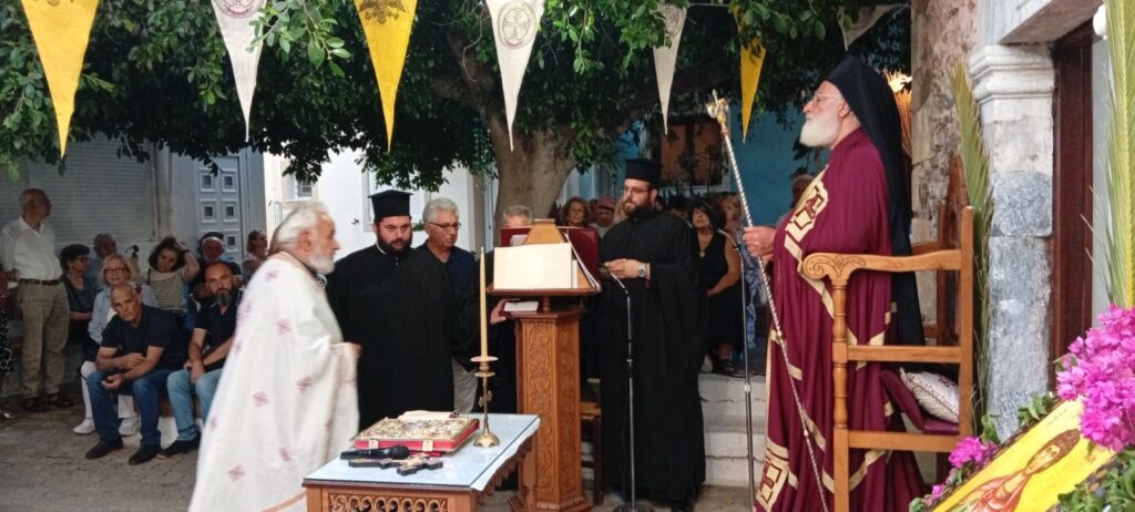 Εσπερινός Αγίου Παντελεήμονος στον Τσούτσουρο Ηρακλείου
