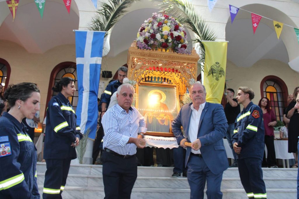 Λιτάνευση του Αγίου Παντελεήμονος στο Κρυονέρι Αττικής