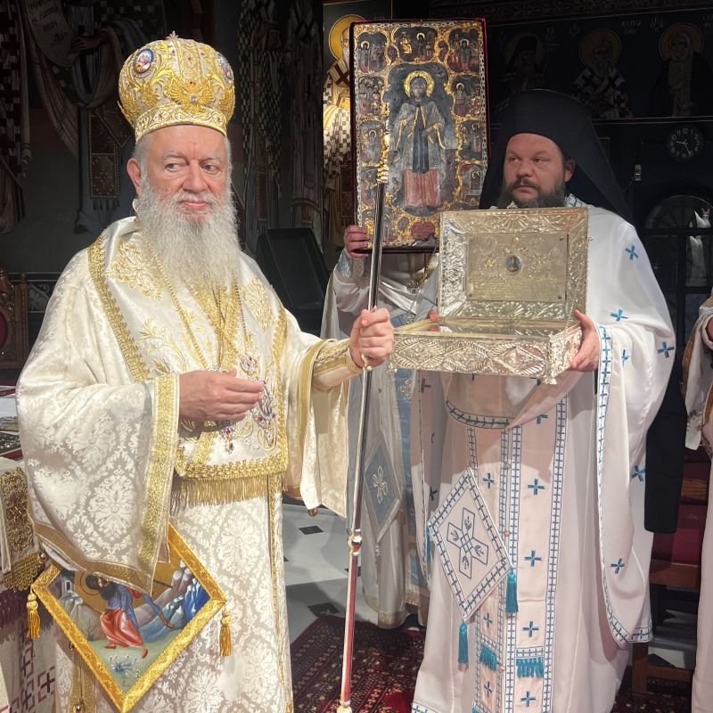 Στο θρονί της η πολιούχος της Χαλκίδος Αγία Παρασκευή