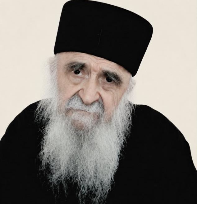 Γέρων Παχώμιος Μοναχός ο Δομβοΐτης: Ο πιστός θεράπων του Οσίου Σεραφείμ