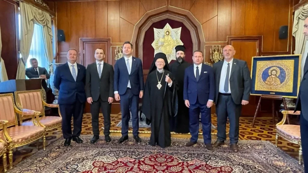 Ecumenical Patriarch receives Government Delegation and children from Georgia