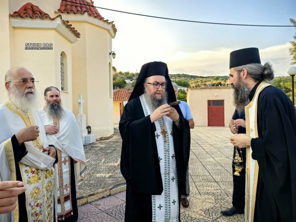 Υποδοχή Ιεράς Εικόνος και Ιερού Λειψάνου του Αγίου Γερβασίου στα Πυργιώτικα Αργολίδας