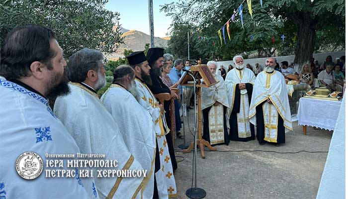 Ο Μητροπολίτης Πέτρας στον πανηγυρίζοντα Ιερό Ναό Αγίου Κηρύκου Χουμεριάκου