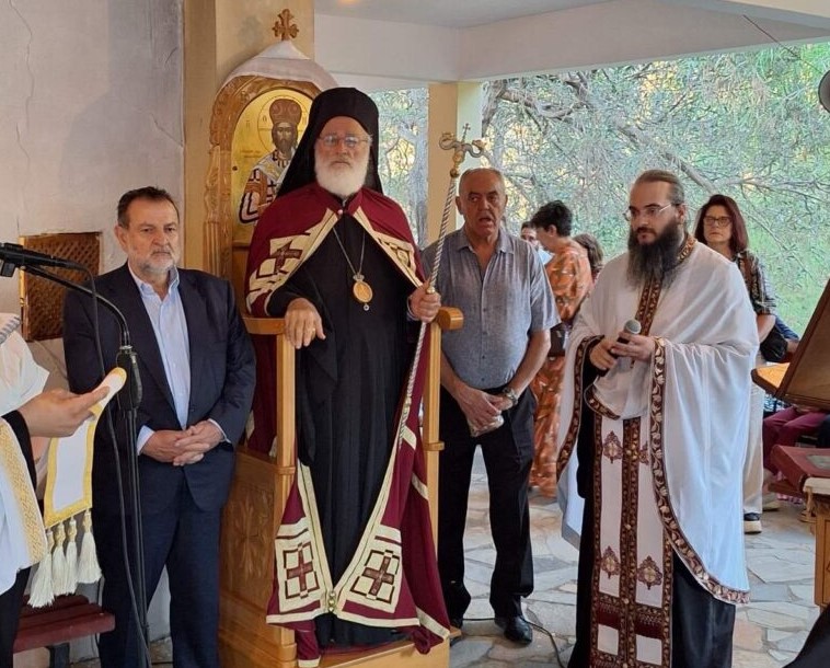 Ο Μητροπολίτης Αρκαλοχωρίου στον πανηγυρίζοντα Ιερό Ναό Αγίων Αναργύρων στα Καρουζανά Πεδιάδος