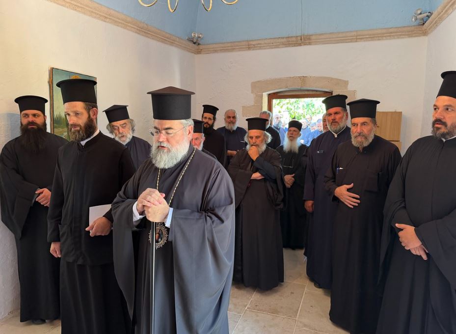 Μητρόπολη Κυδωνίας: Προσευχή για την ανάπαυση των ψυχών των Πυροσβεστών που έχασαν τη ζωή τους την ώρα του καθήκοντος