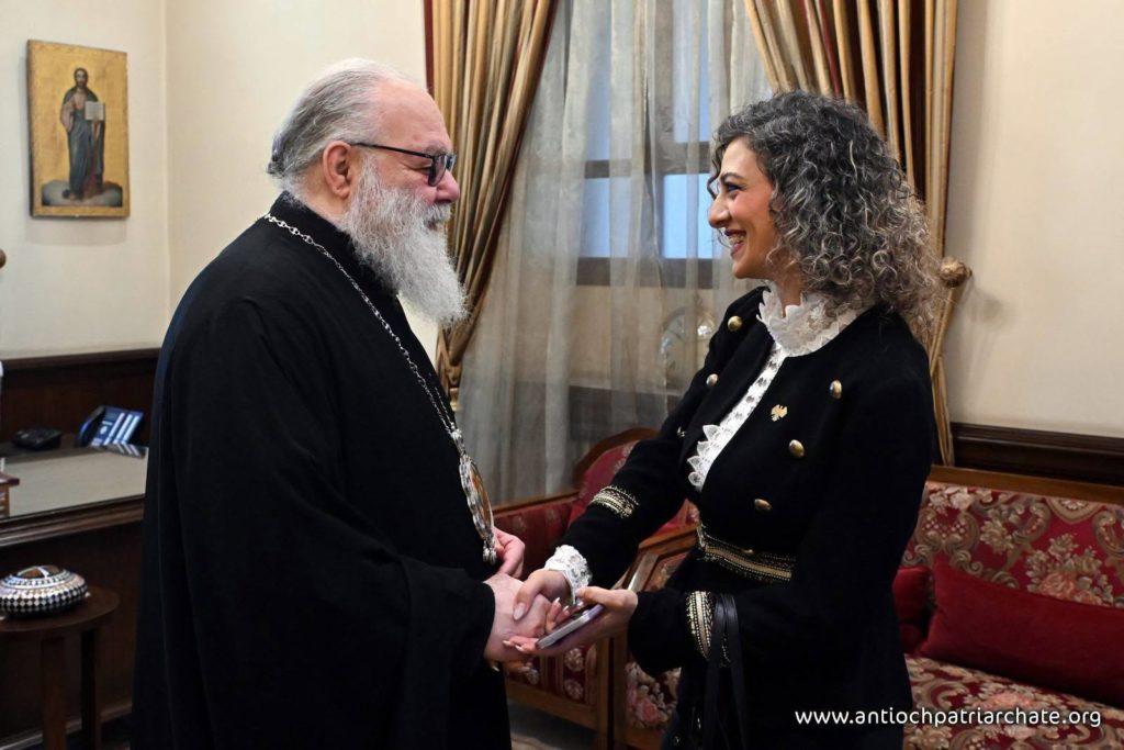 Στον Πατριάρχη Αντιοχείας η Χριστιανή Αντιπρόεδρος της Βουλής της Συρίας