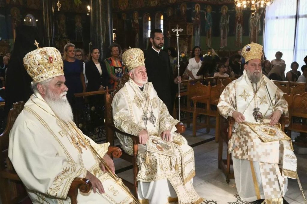 Πολυαρχιερατικό Συλλείτουργο στη Ν. Ιωνία, προεξάρχοντος του Αρχιεπισκόπου  Αμερικής κ. Ελπιδοφόρου