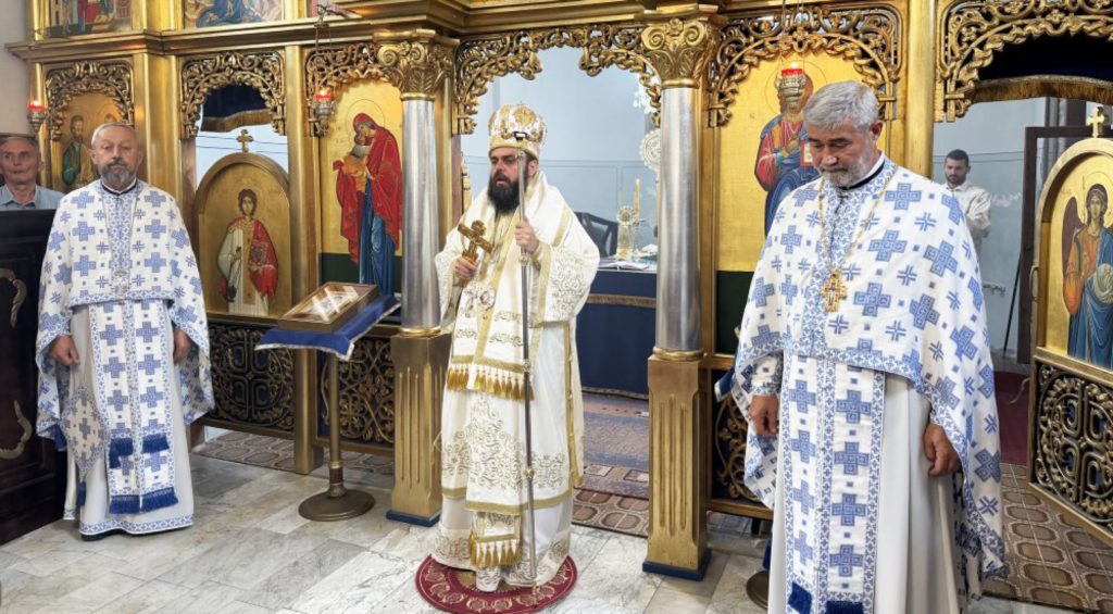 Победимо слепи нагон наших сопствених жеља и прохтева и будимо на путу Светих апостола Петра и Павла