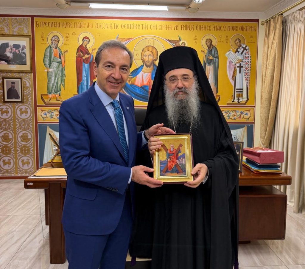 Ο Υφυπουργός Δικαιοσύνης στον Μητροπολίτη Πατρών