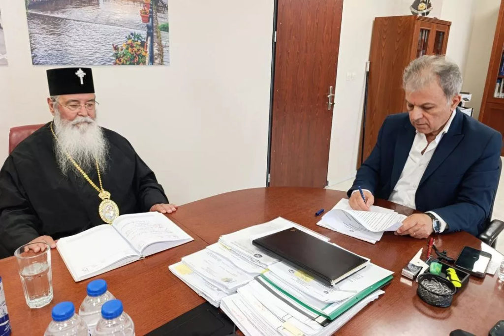 Ξεκινά η Αποκατάσταση των όψεων του Ιερού Καθεδρικού Ναού Αγίας Κυριακής Σερβίων