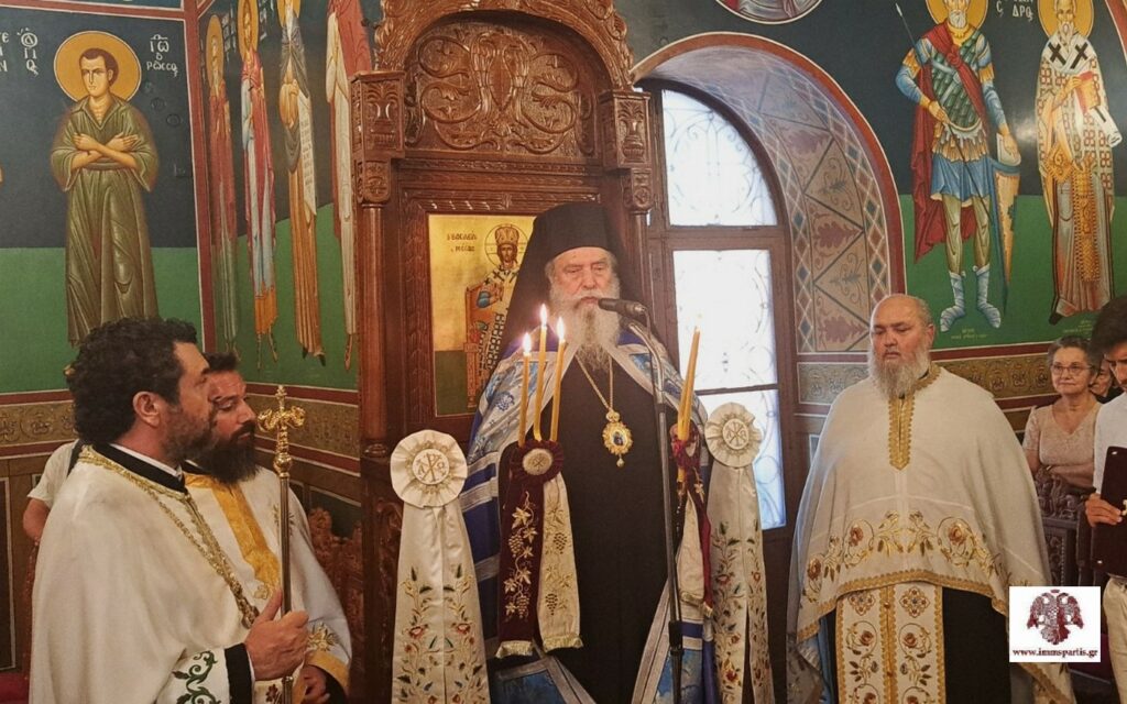O Μητροπολίτης Σπάρτης στον πανηγυρίζοντα Ιερό Ναό Κοιμήσεως της Θεοτόκου Φοινικίου