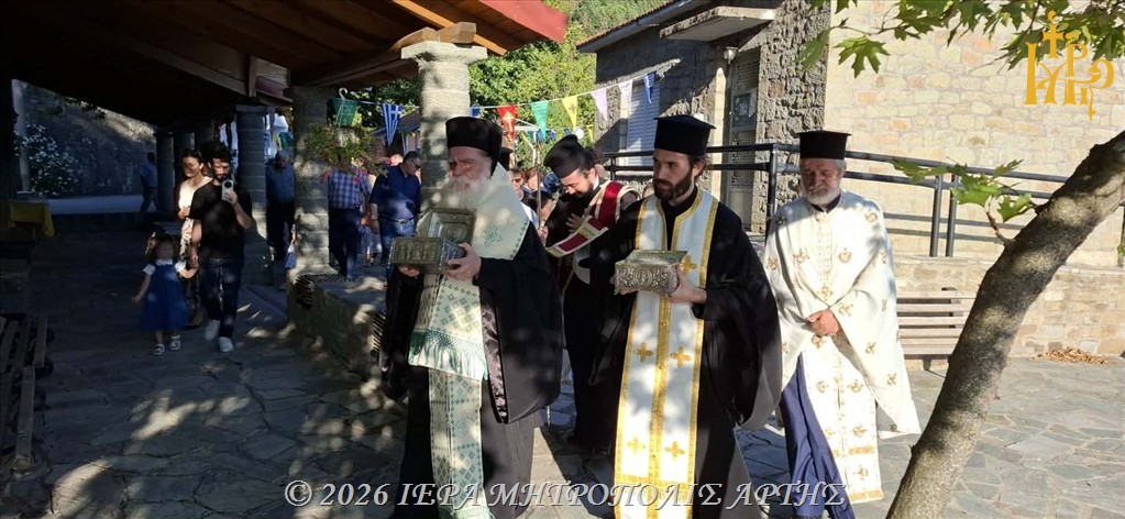 Άρτης Καλλίνικος: «Ο Σταυρός γεννά Αγίους, οι Άγιοι ελπίδα ζωής»