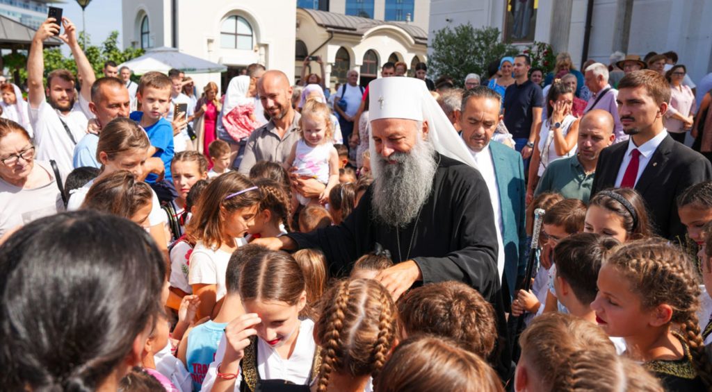 Свенародно прослављен празник Иконе Пресвете Богородице Страдалне на Новом Београду