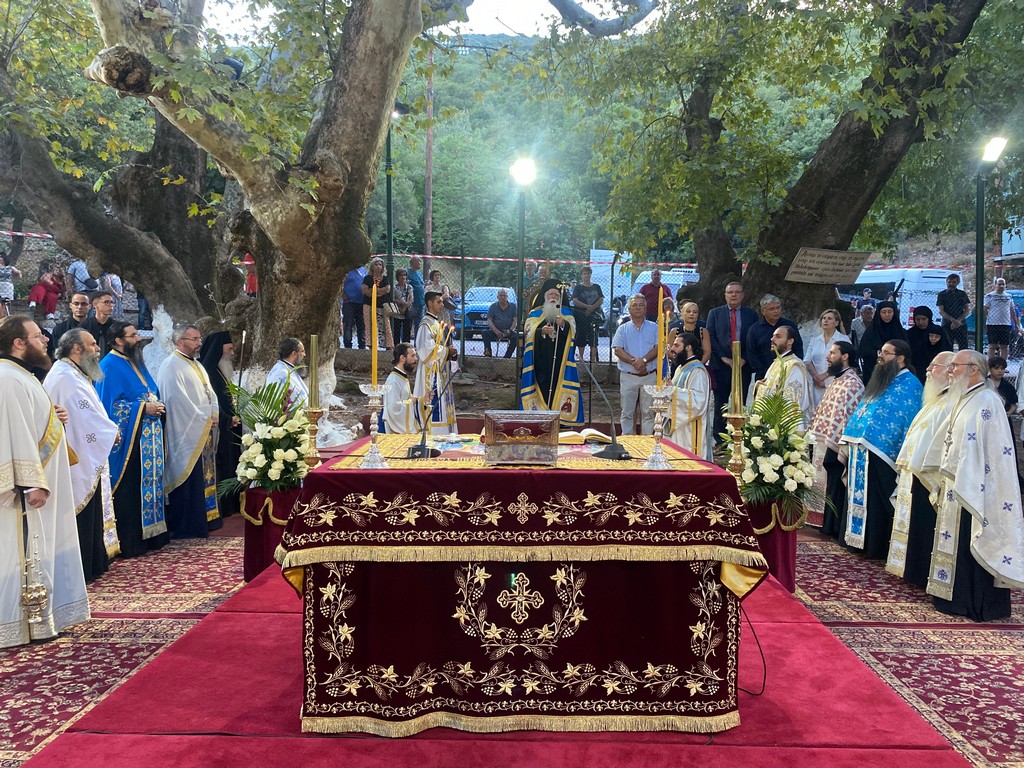 Δημητριάδος Ιγνάτιος: «Η οικογένεια και τα παιδιά, είναι η περιουσία μας!»