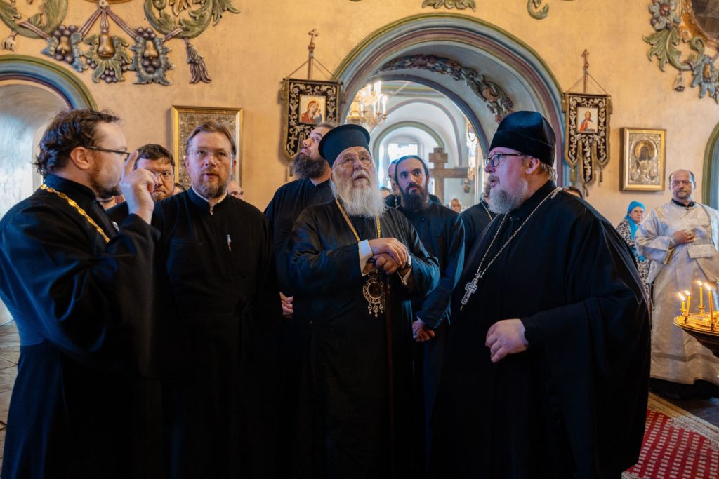 Επίσκεψη του Μητροπολίτη Κερκύρας στους ιστορικούς ναούς του Καζάν