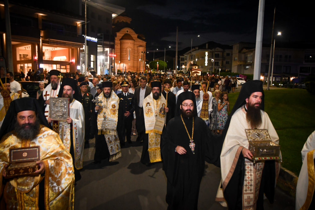 Η Καστοριά τίμησε τον προστάτη των παιδιών της, Άγιο Νικάνορα τον Θαυματουργό