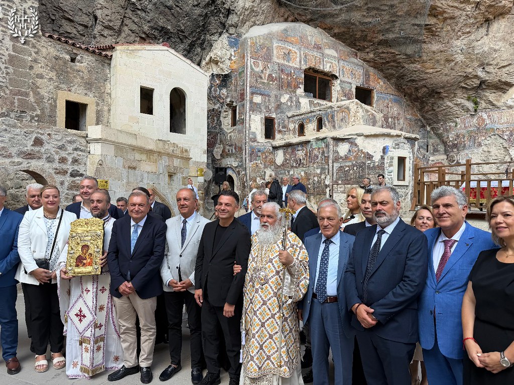 Προσκύνημα του Προέδρου ΚΕΔΕ και Δημάρχων στον Αγιοτόκο Πόντο και την Παναγία Σουμελά