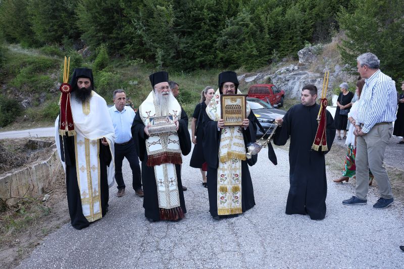 Υποδοχή των Ιερών Λειψάνων και της Ιεράς Εικόνος των Αγίων Τεσσαράκοντα Μαρτύρων στα Μακεδονικά Μετέωρα