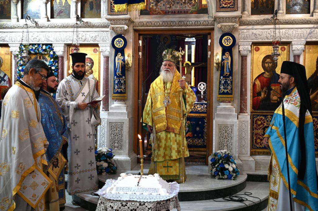 Η Καλλιθέα τίμησε τη Μεταμόρφωση του Κυρίου με τον Επίσκοπο Ρωγών Φιλόθεο