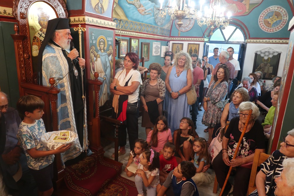Ποιμαντική Επίσκεψη του Σύρου Δωροθέου στη Σέριφο και τη Σίφνο