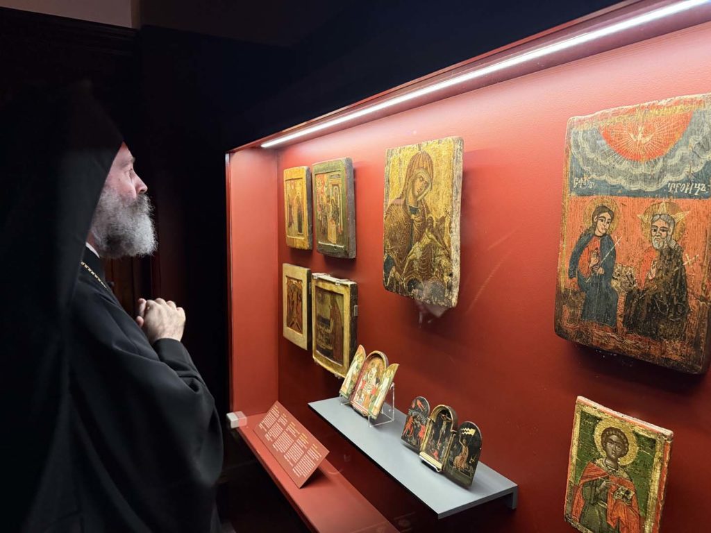 Αυστραλίας Μακάριος: «Η εικόνα αποτελεί ένα κατώφλι που συνδέει τη γη με τον ουρανό»