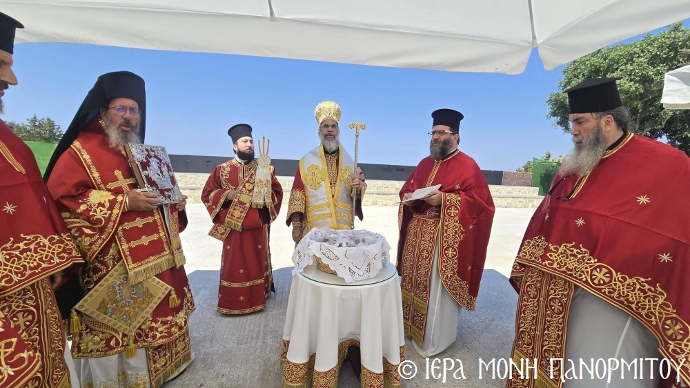 Η εορτή της Θείας Μεταμορφώσεως στην Ιερά Μονή Μεγάλου Σωτήρος Σύμης